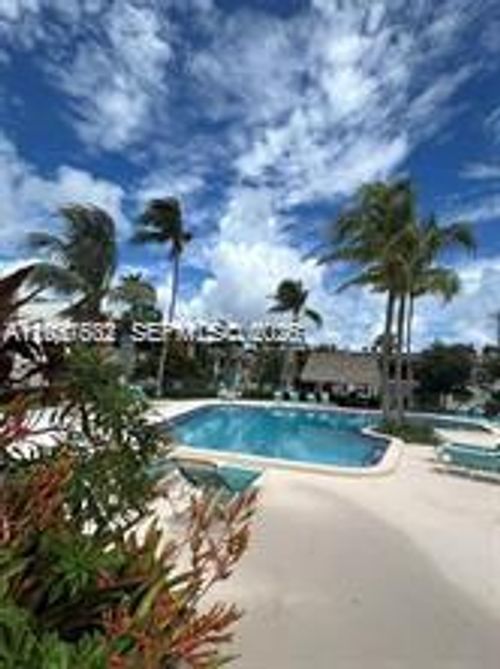202-8261 Sw 128th St, Pinecrest, FL, 33156-5968 | Card Image