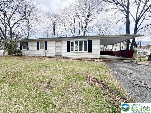 211 Fireline Rd, Palmerton, PA, 18071-9730 | Card Image