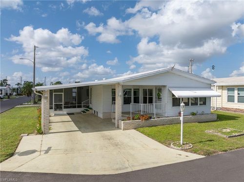 9231 Caloosa Dr, NORTH FORT MYERS, FL, 33903-2163 | Card Image