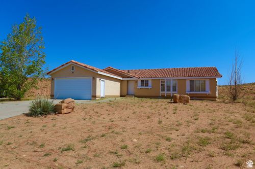 91-303 W Plateau Pl, Ticaboo, UT, 84533 | Card Image