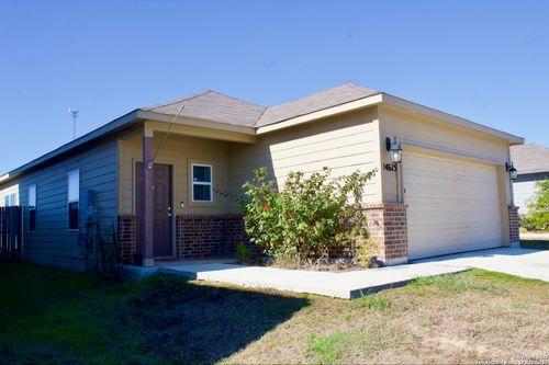 14615 Stirrup Trce, Elmendorf, TX, 78112-0476 | Card Image