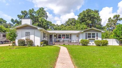 2543 Bayview Way, House other with 3 bedrooms, 2 bathrooms and 2 parking in Pensacola FL | Image 1