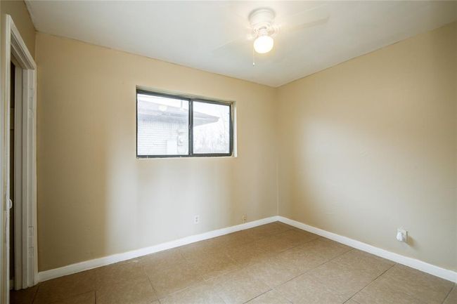 222 S Avenue G, House other with 4 bedrooms, 3 bathrooms and null parking in Freeport TX | Image 21