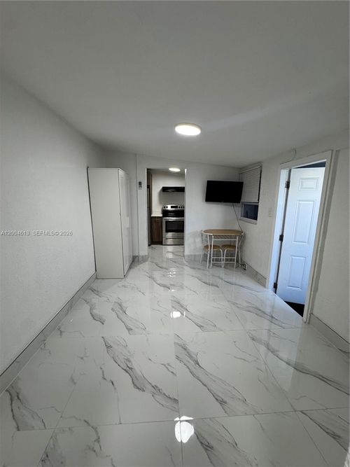 rear-2796 Sw 34th Ct, Miami, FL, 33133 | Card Image