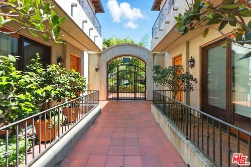 5-838 16th St, Santa Monica, CA, 90402 | Card Image