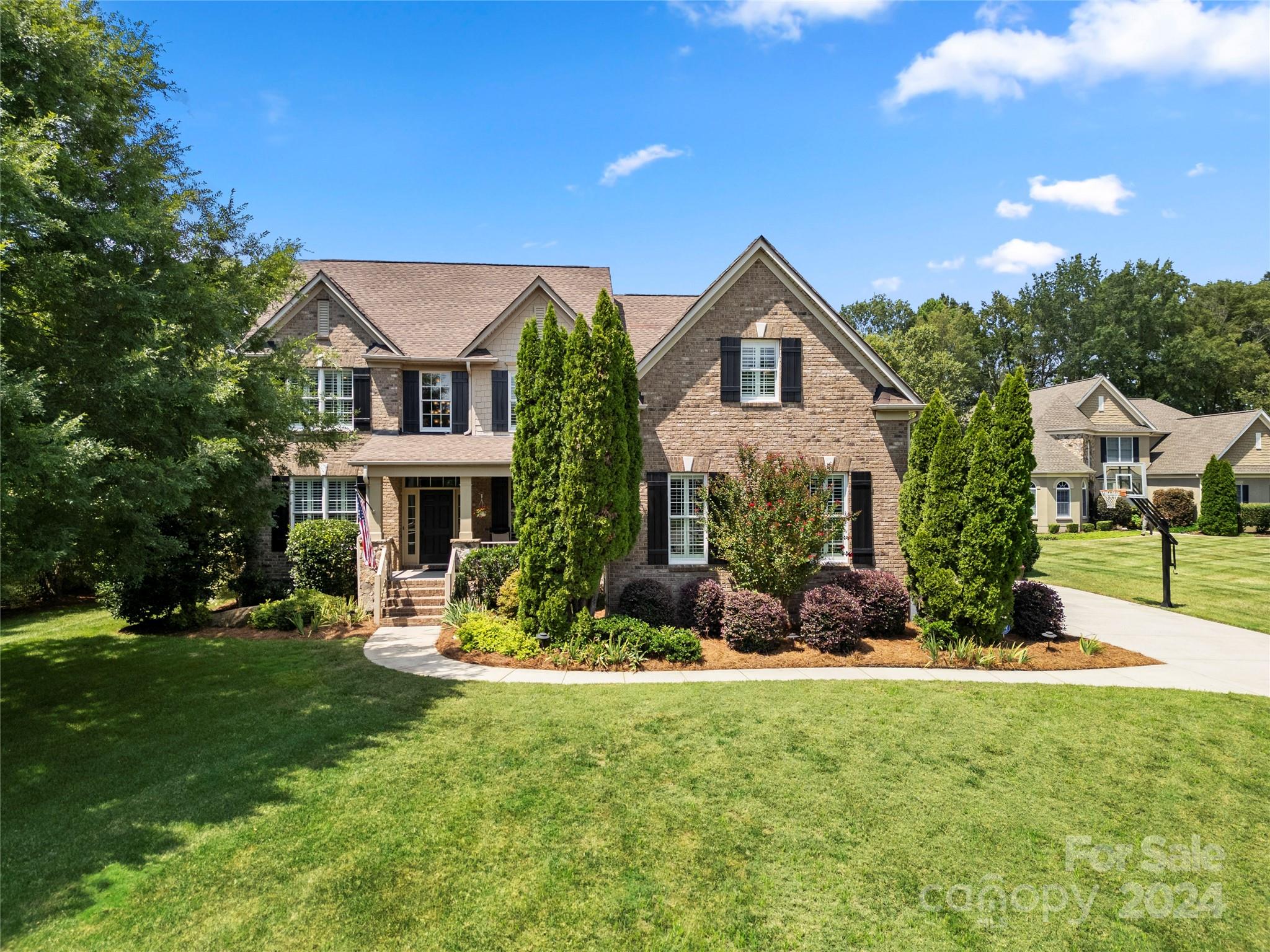 Red Twig Ct, Waxhaw, NC 28173