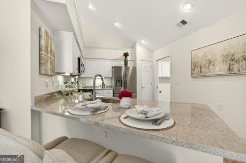 303 Village Ln, Roswell, GA, 30075-5885 | Card Image