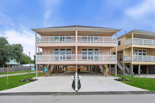 701 Bayshore Dr, La Porte, TX, 77571-6401 | Card Image