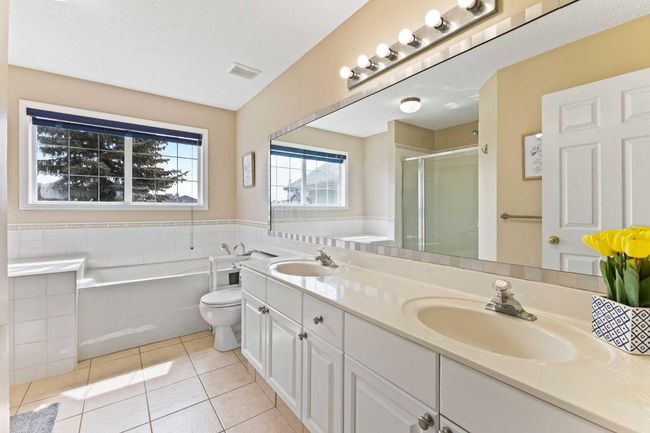 74 Weston Green Sw, House other with 4 bedrooms, 4 bathrooms and 4 parking in Calgary AB | Image 21