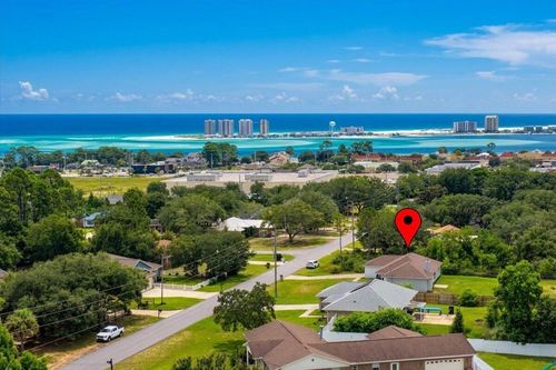 1981 Andorra St, Navarre, FL, 32566-9109 | Card Image