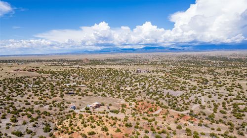 100 Rancho Alegre Rd, Santa Fe, NM, 87508-8617 | Card Image