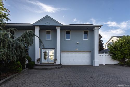 3370 Jason Ct, Bellmore, NY, 11710-5403 | Card Image