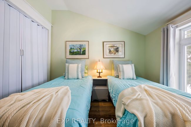16 Mill St, House other with 3 bedrooms, 2 bathrooms and 6 parking in Amaranth ON | Image 34
