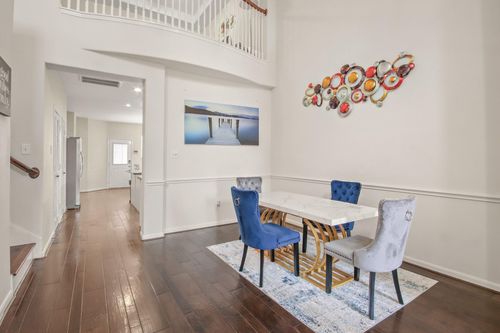 55 W Pipers Green St, The Woodlands, TX, 77382-2812 | Card Image