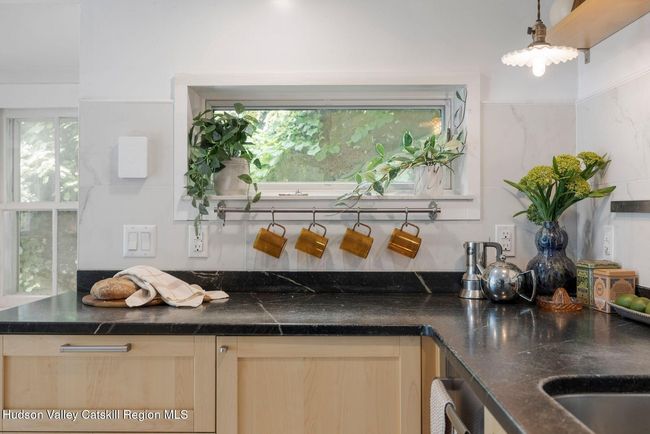194 Wittenberg Rd, House other with 3 bedrooms, 3 bathrooms and null parking in Bearsville NY | Image 4