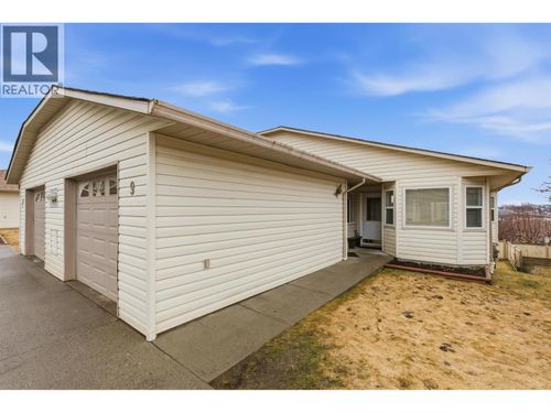 9-500 Wotzke Dr, Williams Lake, BC, V2G4S9 | Card Image