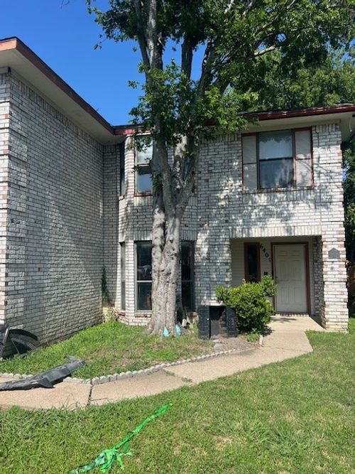 6401 Brownlee Ln, Arlington, TX, 76018-2916 | Card Image