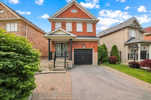 107 Venice Gate Dr, Woodbridge, ON, L4H0E8 | Card Image