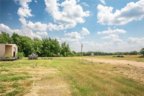 20 Red Tip Lane, Brenham, TX, 77833 | Card Image