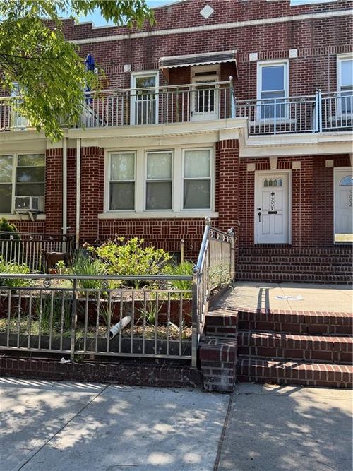 9004 Fort Hamilton Parkway, Brooklyn, NY, 11209 | Card Image