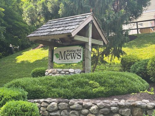 21-21 Wishing Well Ln, New Milford, CT, 06776-3440 | Card Image