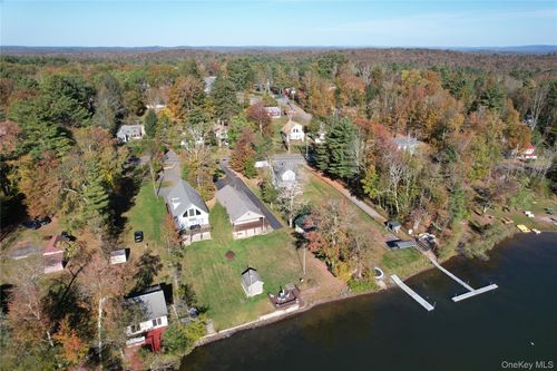 413 Sackett Lake Rd, Monticello, NY, 12701-4425 | Card Image