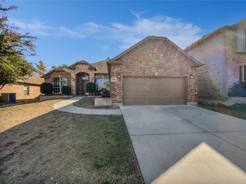 7108 Brekenridge Dr, Fort Worth, TX, 76179-2569 | Card Image