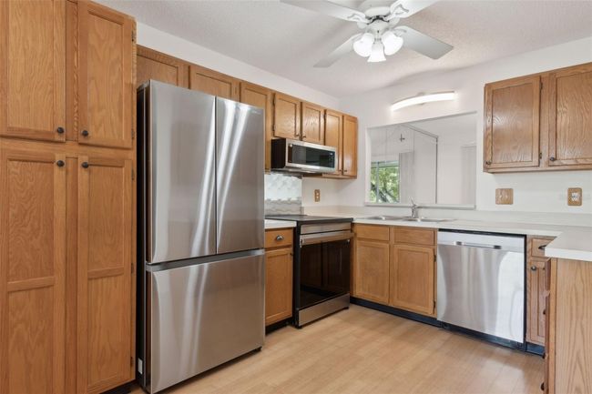 Kitchen | Image 14