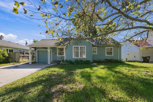 2409 E Mesita Dr, Wichita, KS, 67211-3739 | Card Image