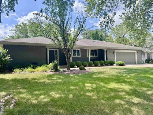 4520 Hearthridge Drive, Janesville, WI, 53546 | Card Image
