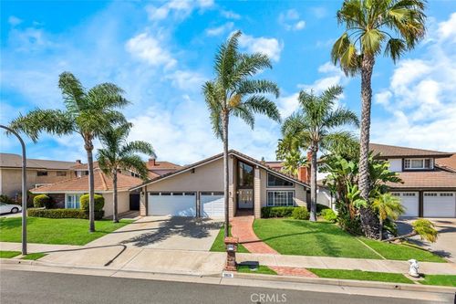 9809 Red River Circle, Fountain Valley, CA, 92708 | Card Image