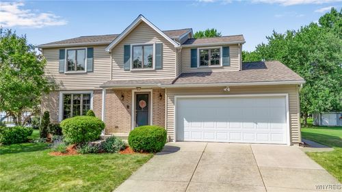 55 Mcintosh Dr, Lockport, NY, 14094-5129 | Card Image