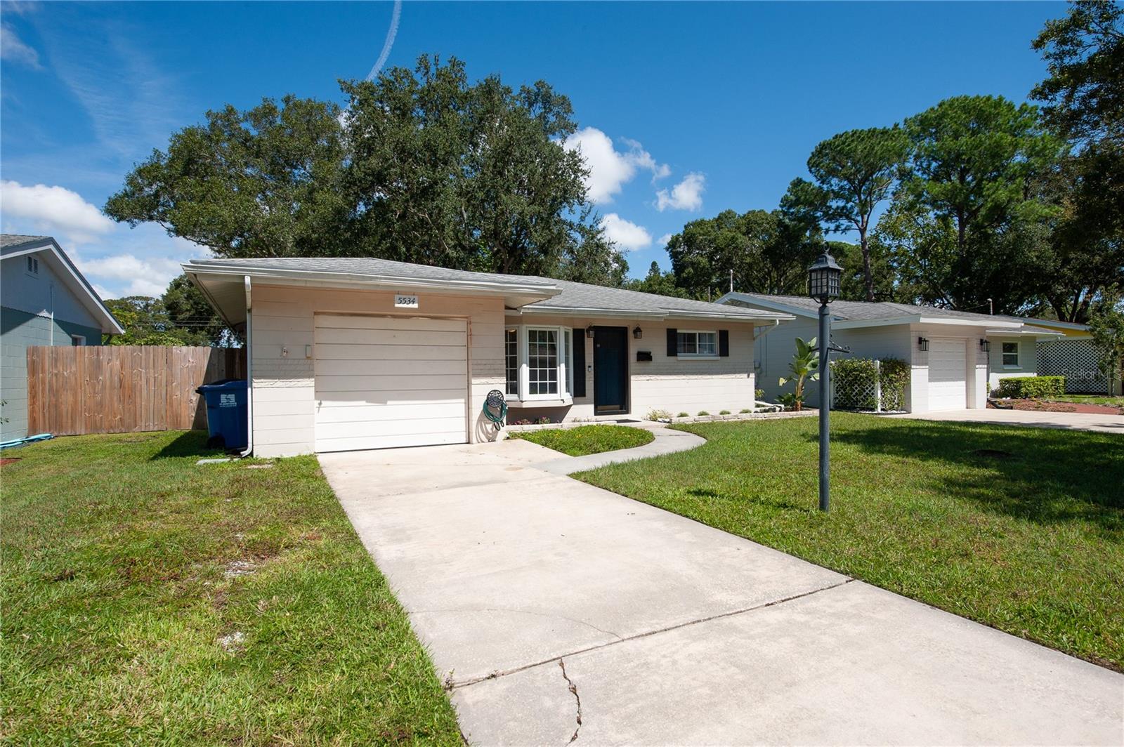 Atlantic Ave, Saint Petersburg, FL 33703