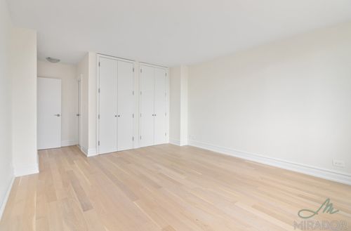 47h-145 W 67th St, New York, NY, 10023-5944 | Card Image
