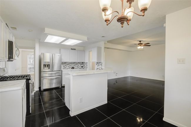 1826 Taylor Creek Dr, House other with 4 bedrooms, 3 bathrooms and 2 parking in Fresno TX | Image 25