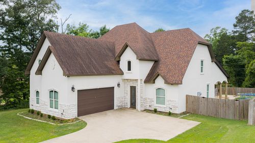255 Towering Oaks Mdws, Longview, TX, 75602-7639 | Card Image