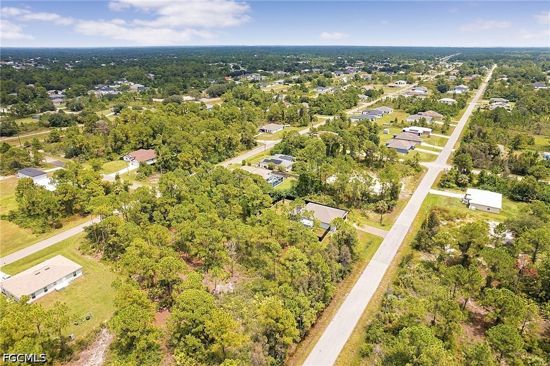 Land in Lehigh Acres 4
