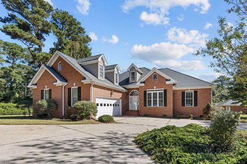 320 Meadow Lane, Franklin, VA, 23851 | Card Image