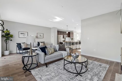 2814 Medstead Ln, UPPER MARLBORO, MD, 20774-8444 | Card Image