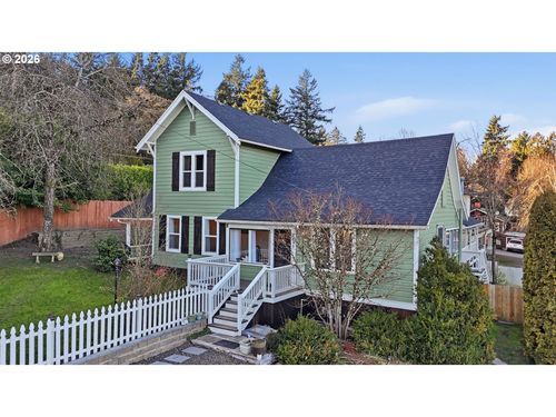 2695 Dillow Dr, West Linn, OR, 97068-2642 | Card Image
