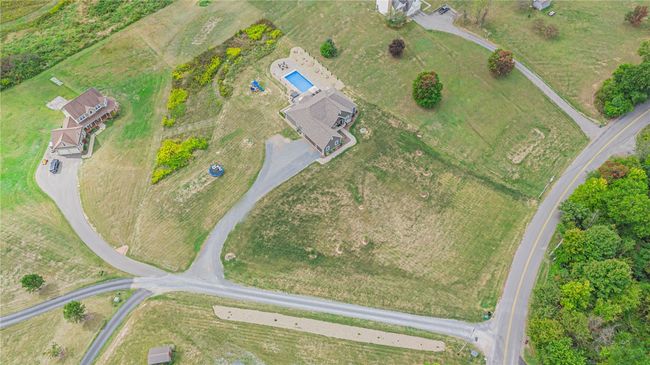 820 Old Millcreek Rd, House other with 4 bedrooms, 3 bathrooms and 3 parking in Hookstown PA | Image 48