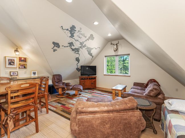 5241 Mcilvain Rd, House other with 1 bedrooms, 2 bathrooms and null parking in MANITOWISH WATERS WI | Image 9