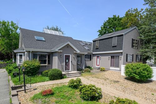 275 W Main St, Norton, MA, 02766-2104 | Card Image