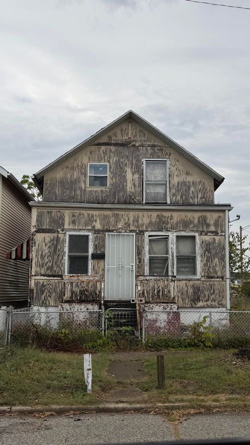 1745 Maryland St, Gary, IN, 46407-1457 | Card Image