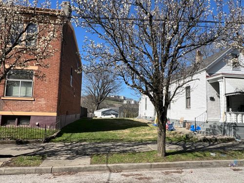 1547 St Clair Street, Covington, KY, 41011 | Card Image