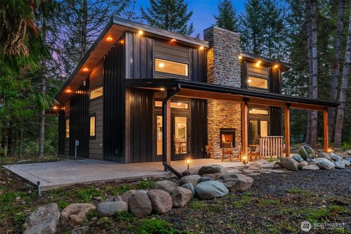 133 Red Cedar Ln, Packwood, WA, 98361 | Card Image