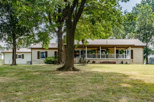 712 S Gilman Avenue, Crane, MO, 65633 | Card Image