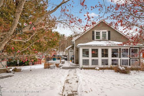 28 Pine St, West Hurley, NY, 12491-5504 | Card Image