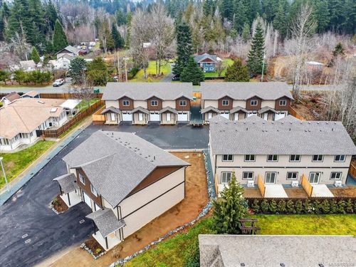 104-5535 Woodland Cres E, Port Alberni, BC, V9Y8E6 | Card Image