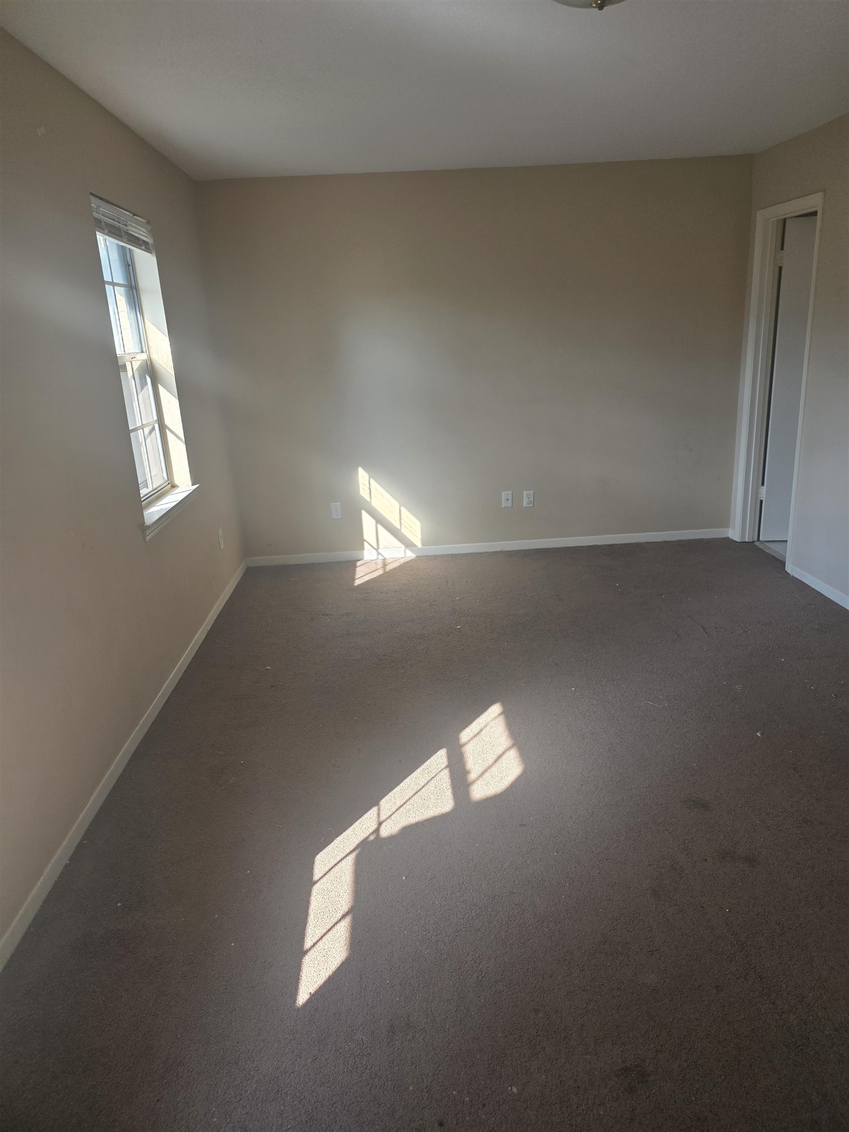 Residential Income in Memphis 5